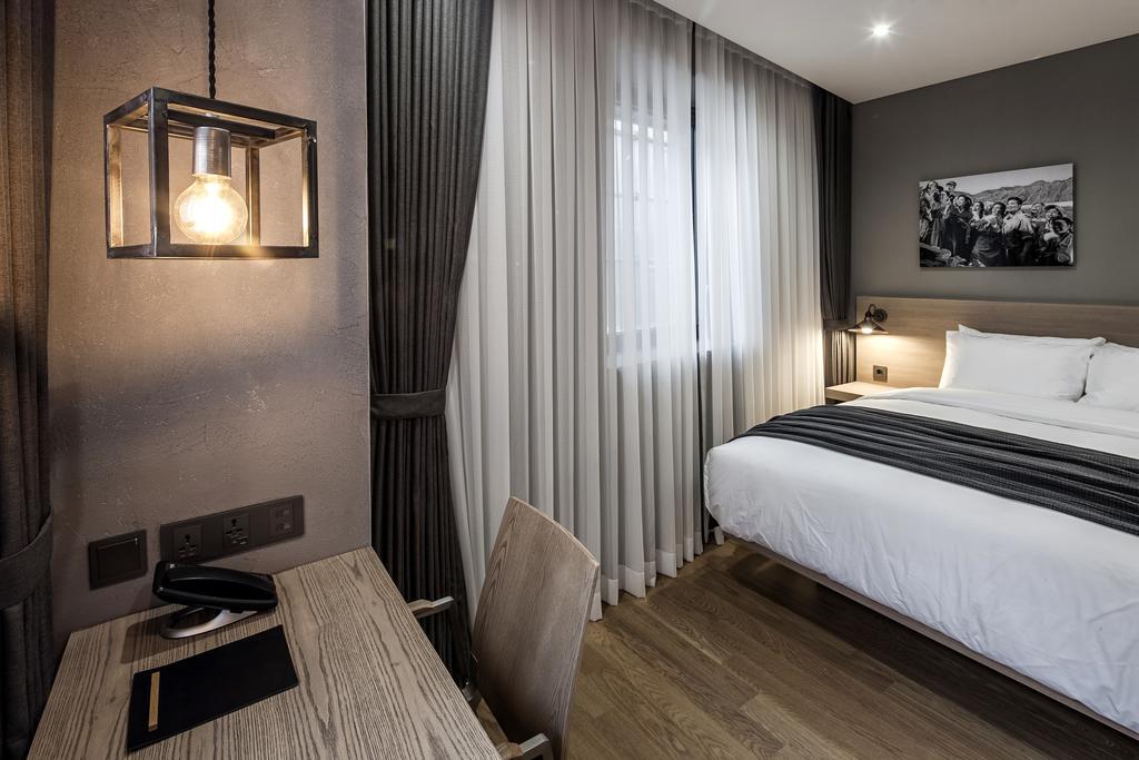 Hotel28 Myeongdong 3* Seoul