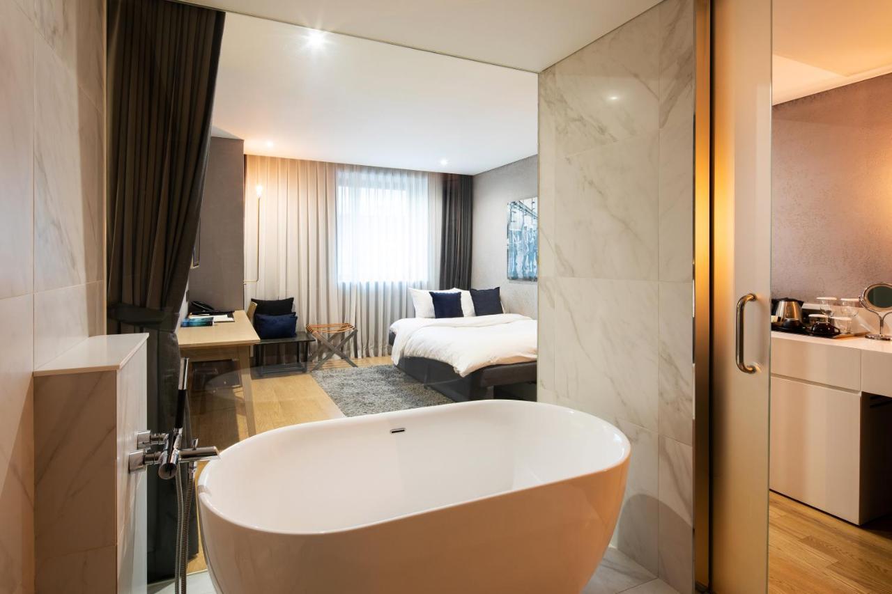 Hotel Hotel28 Myeongdong 3*