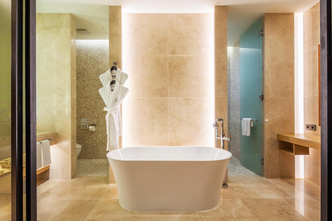 Hotel28 Myeongdong 3*